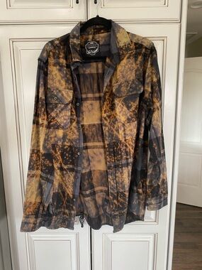 Women’s Brown & Black Plaid Button-Up Jacket